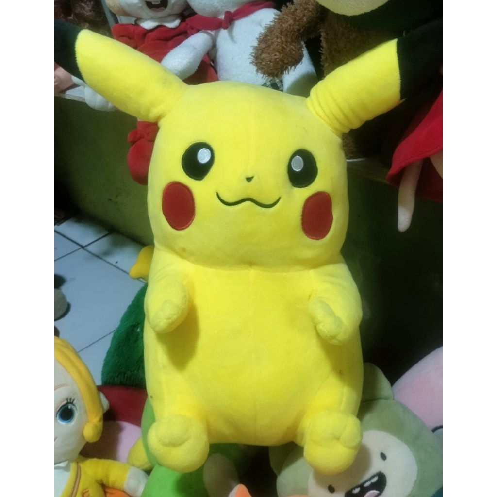 boneka pokemon Pikachu senyum size besar