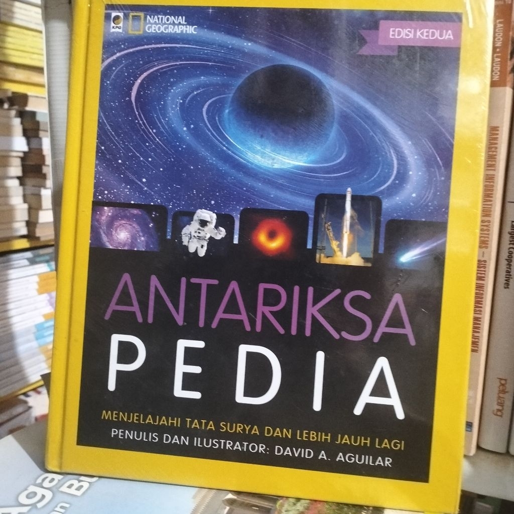 NATIONAL GEOGRAPHIC  ANTARIKSA PEDIA EDISI 2