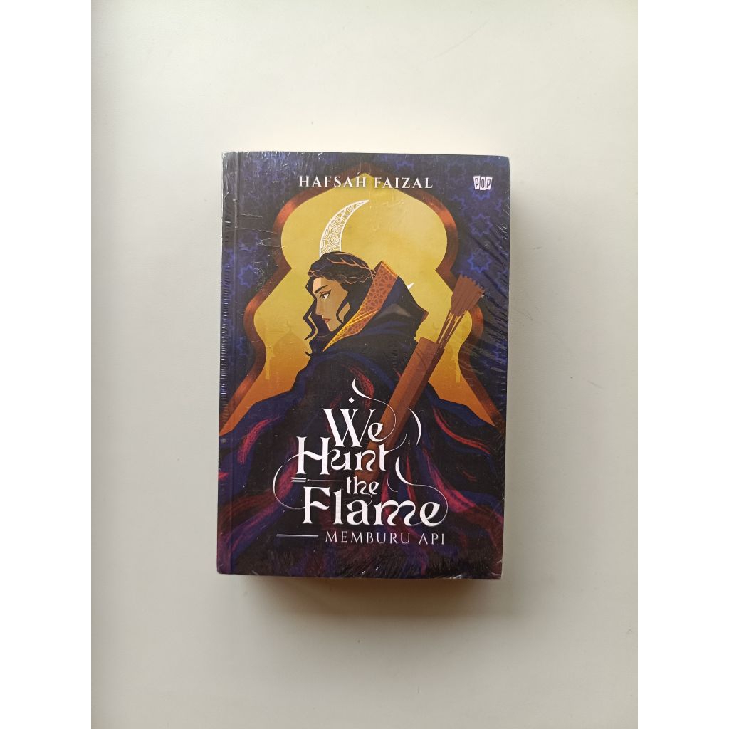 WE HUNT THE FLAME MEMBURU API - HAFSAH FAIZAL (ORIGINAL)