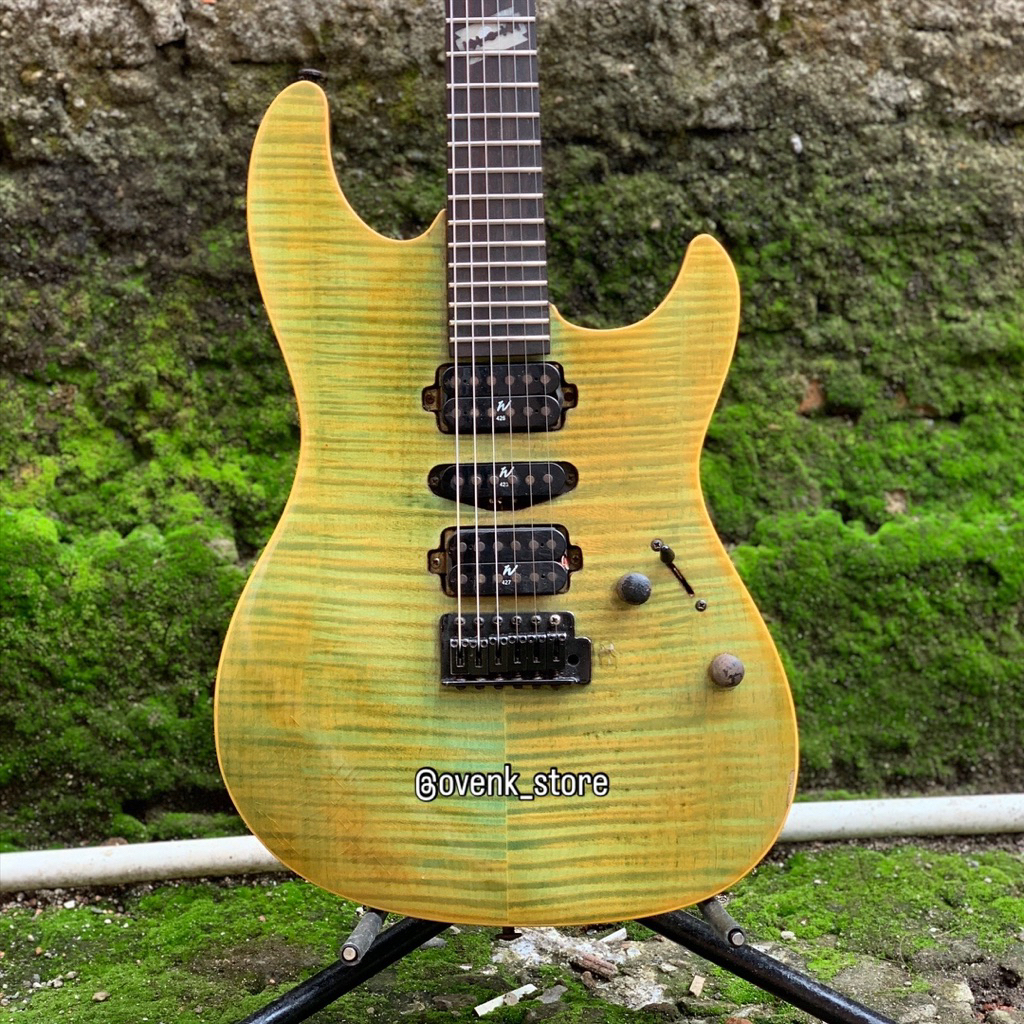 GITAR WASHBURN KONFIGURASI HSH SECOND SIAP PAKAI