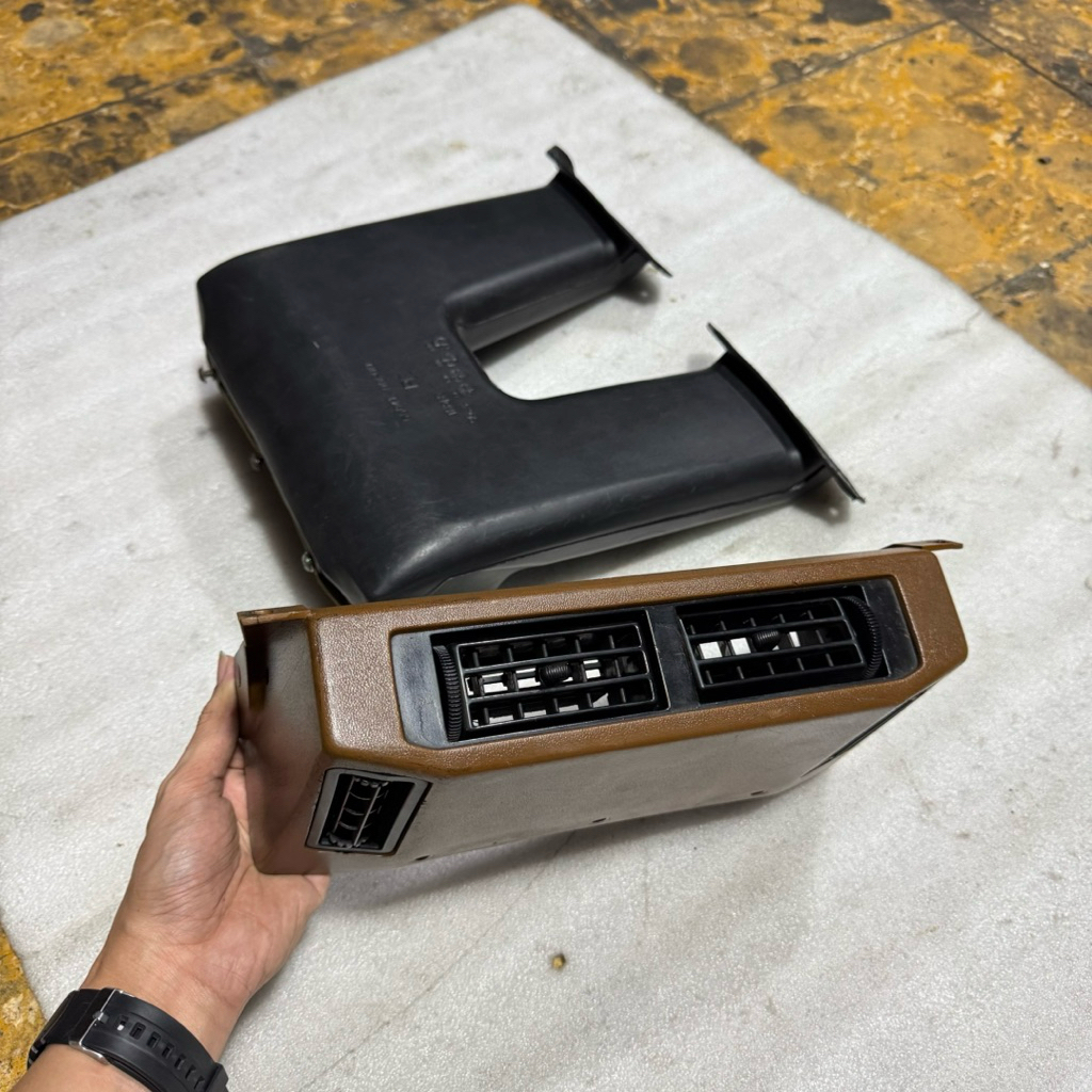 Cover Panel kisi Blower AC tengah depan Coklat Toyota Kijang Super Commando SSX LSX Ori Original Cop