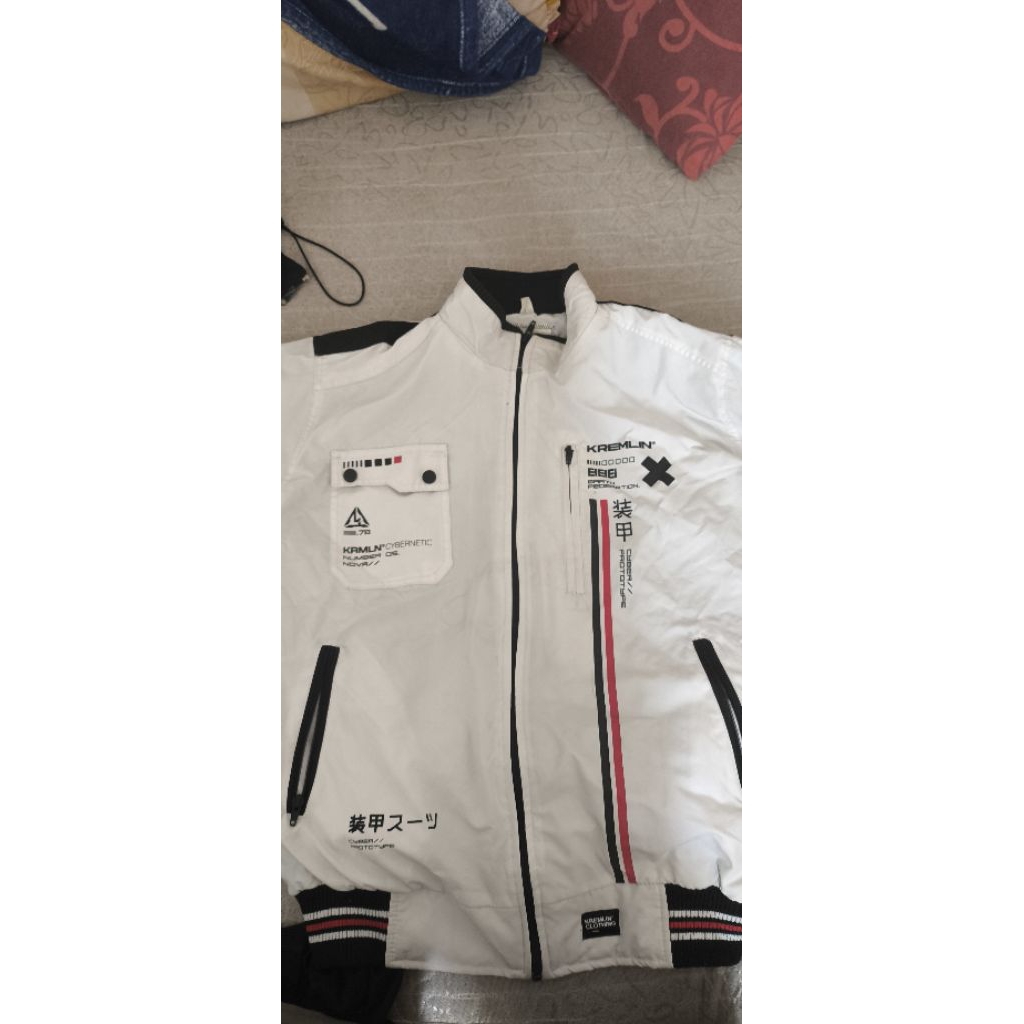 Jaket Kremlin Space