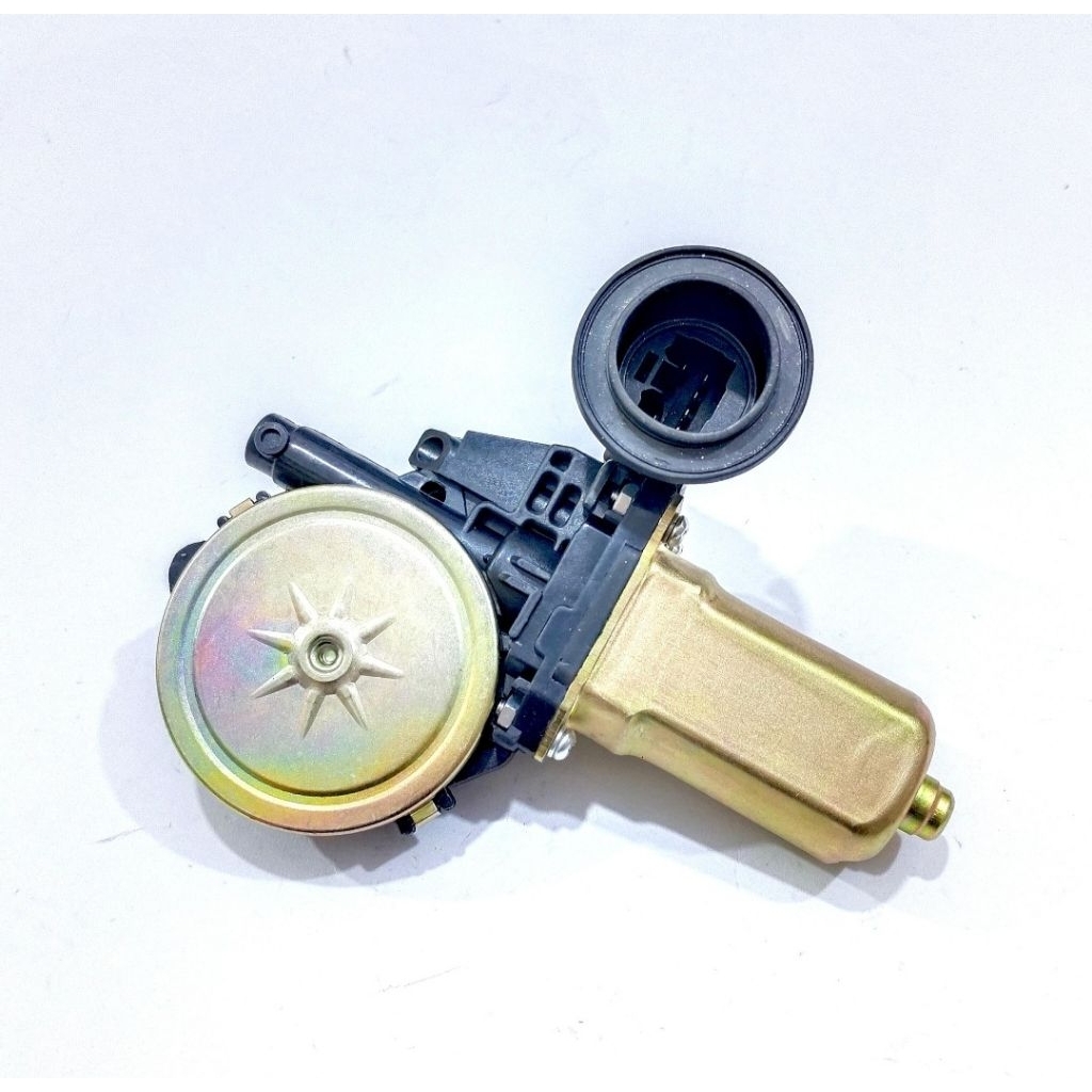 DINAMO MOTOR POWER WINDOW MOBIL KIJANG INNOVA SEBELAH KANAN ( RH)