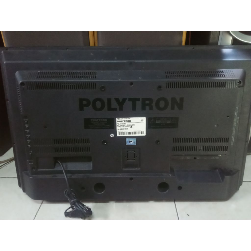 POLYTRON PLD32D1520/ RUSAK LCD/PANEL