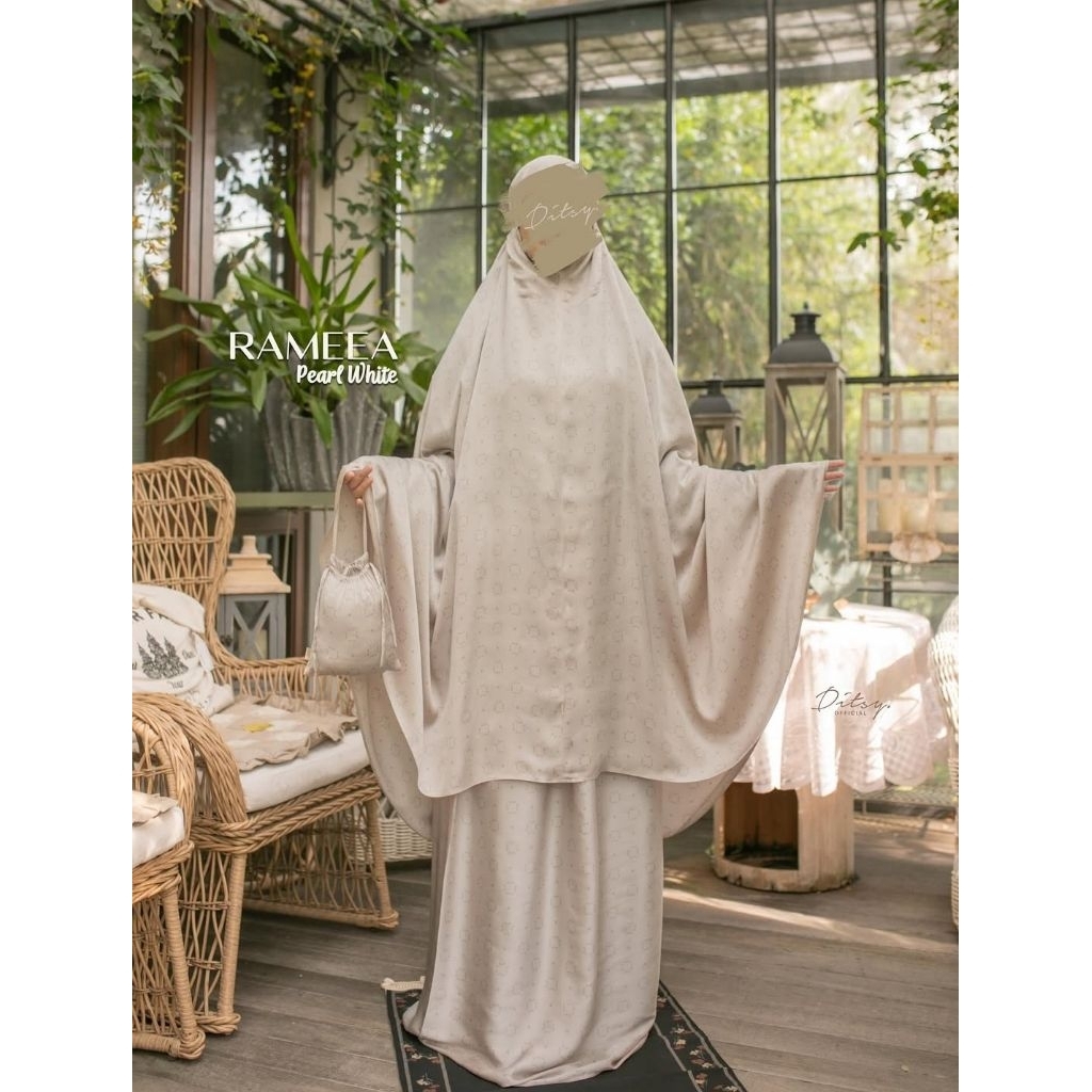 Ditsy Rameea Prayer Set Pearl White, Matcha