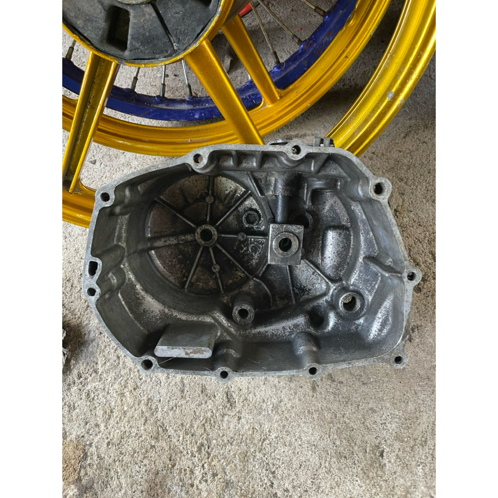 bak kopling manual revo absolut