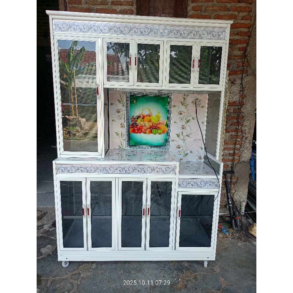 rak piring kaca aluminium