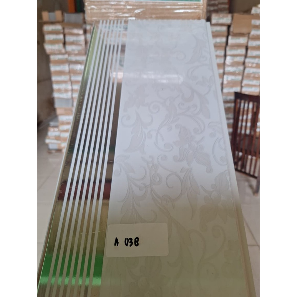 Plafon PVC Glossy - Plafon Mengkilap Elegan Anti Rayap Tahan Air-Plafon PVC Murah Interior Rumah