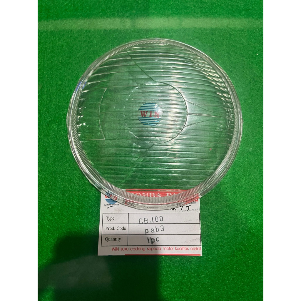 KACA LAMPU DEPAN WIN CB100