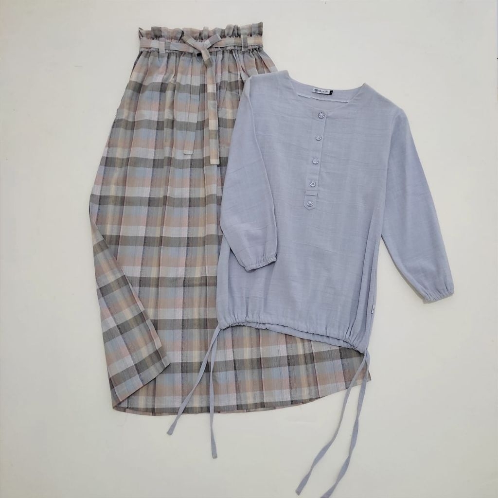 blouse+ rok allyzzia