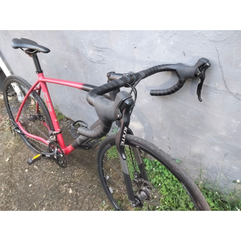 sepeda roadbike Element Frc 52