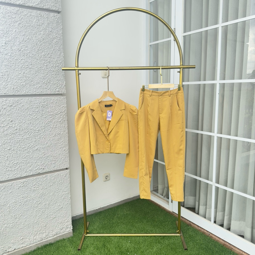 setelan blazer by vivorie