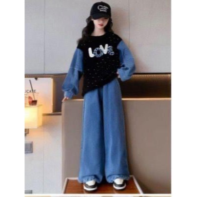 SETELAN LOVE ATASAN KAOS BAWAHAN JEANS ANAK PEREMPUAN (TOKO SABINAA)