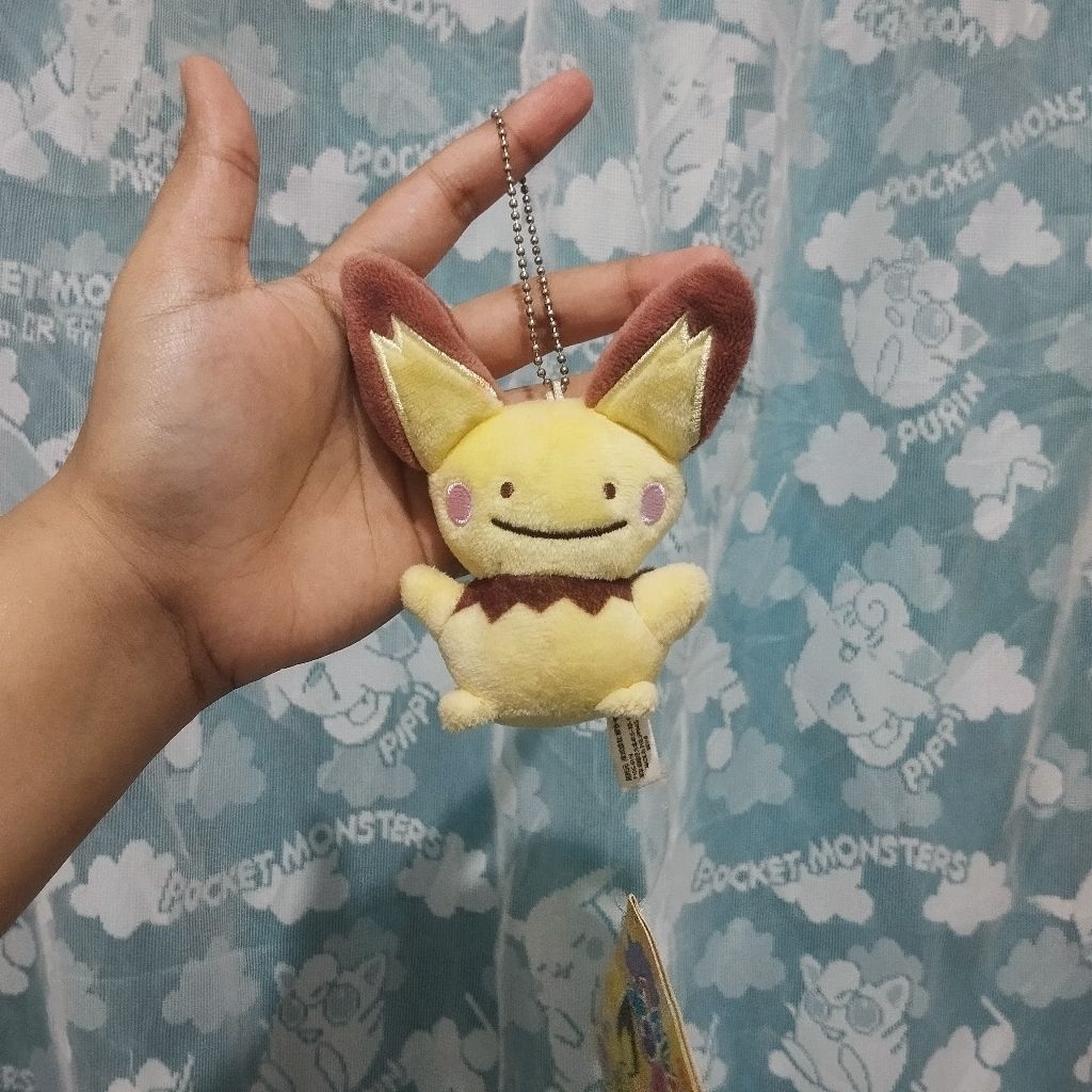 GANTUNGAN BONEKA POKEMON PICHU DITTO FACE pokemon center