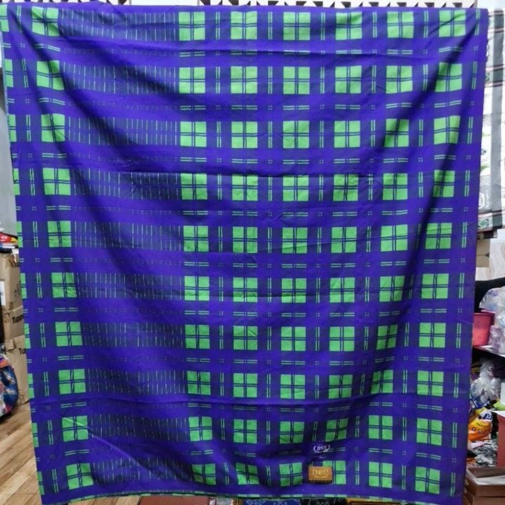 Sarung bhs KDT second/bekas