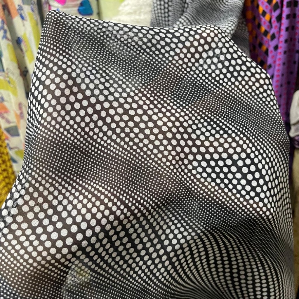 Kain Sifon Ceruty Motif Antik Polkadot Premium // Kain Sifon Yoryu // Kain Sifon Uragiri // Kain Mur