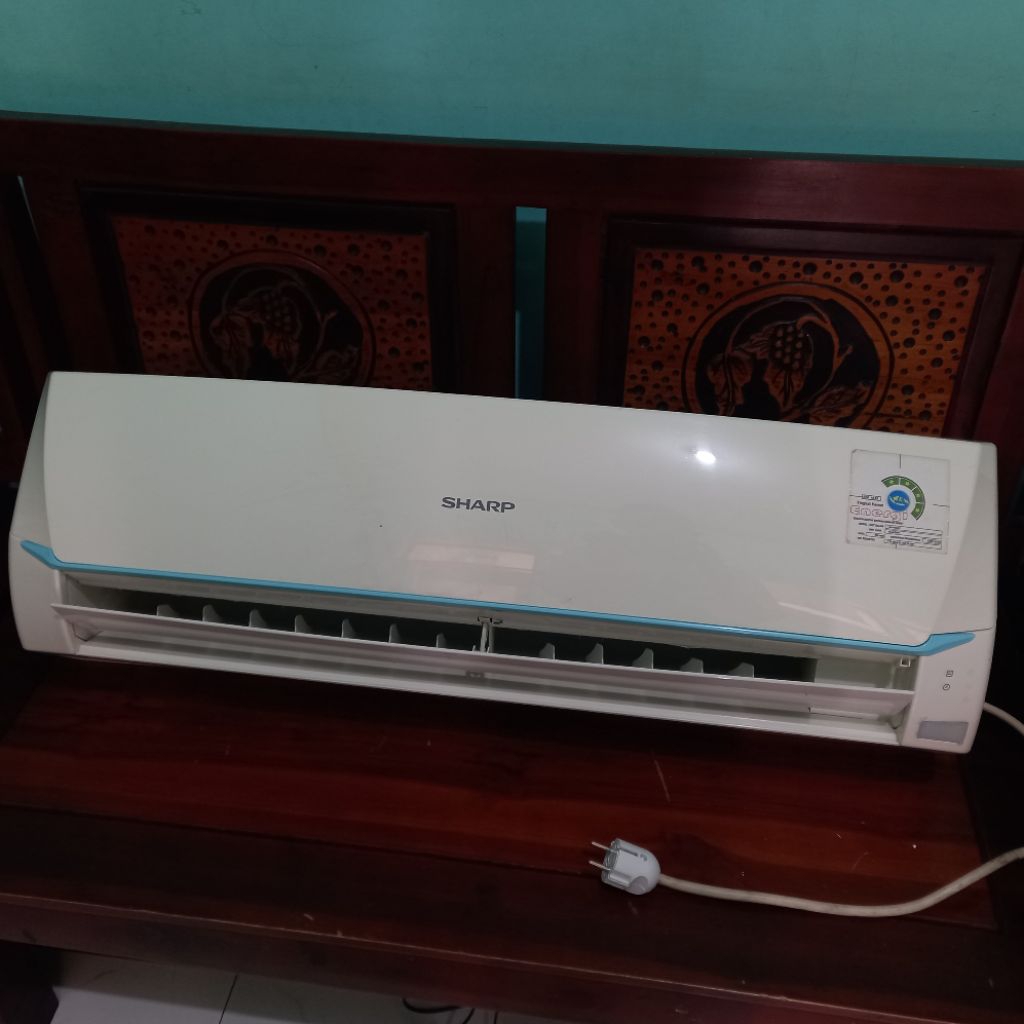 Indoor unit AC Sharp AH - A5SAY ½ pk, R32, Thailand (Bekas)