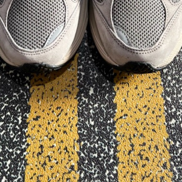 Extsneakers-2002r/43-Marblehead