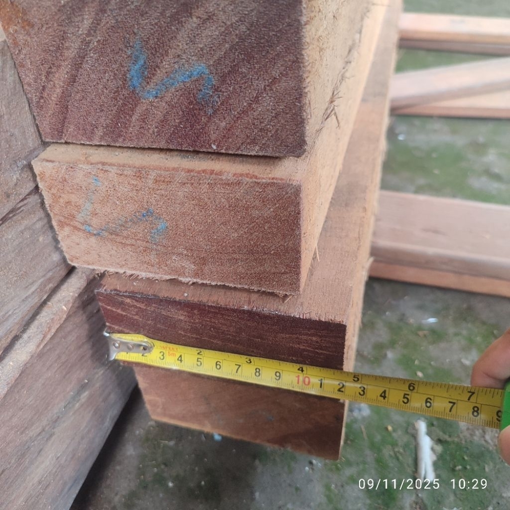 Balok Kayu Bengkirai Super Asli Kalimantan 6 x 12 x 300 cm