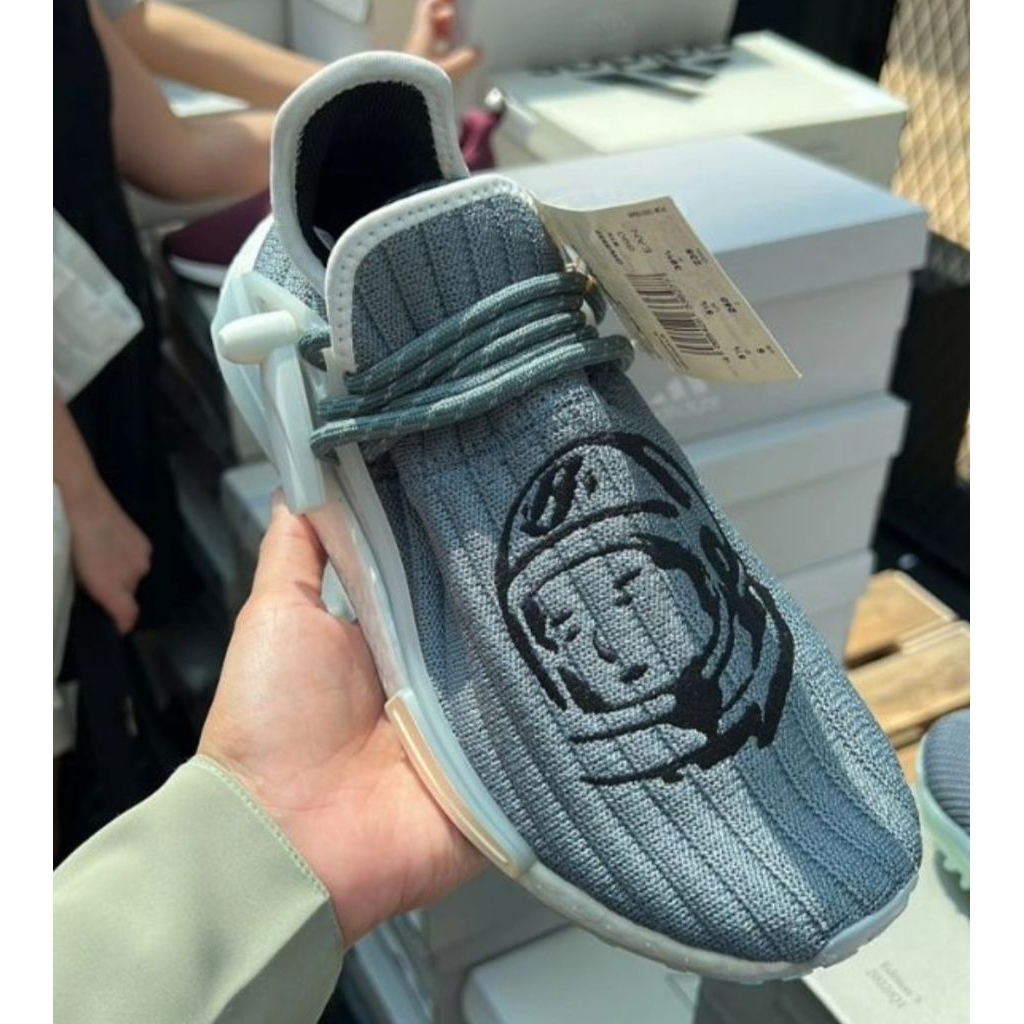 ready ADIDAS NMD HU RACE Astronaut limited edition new
