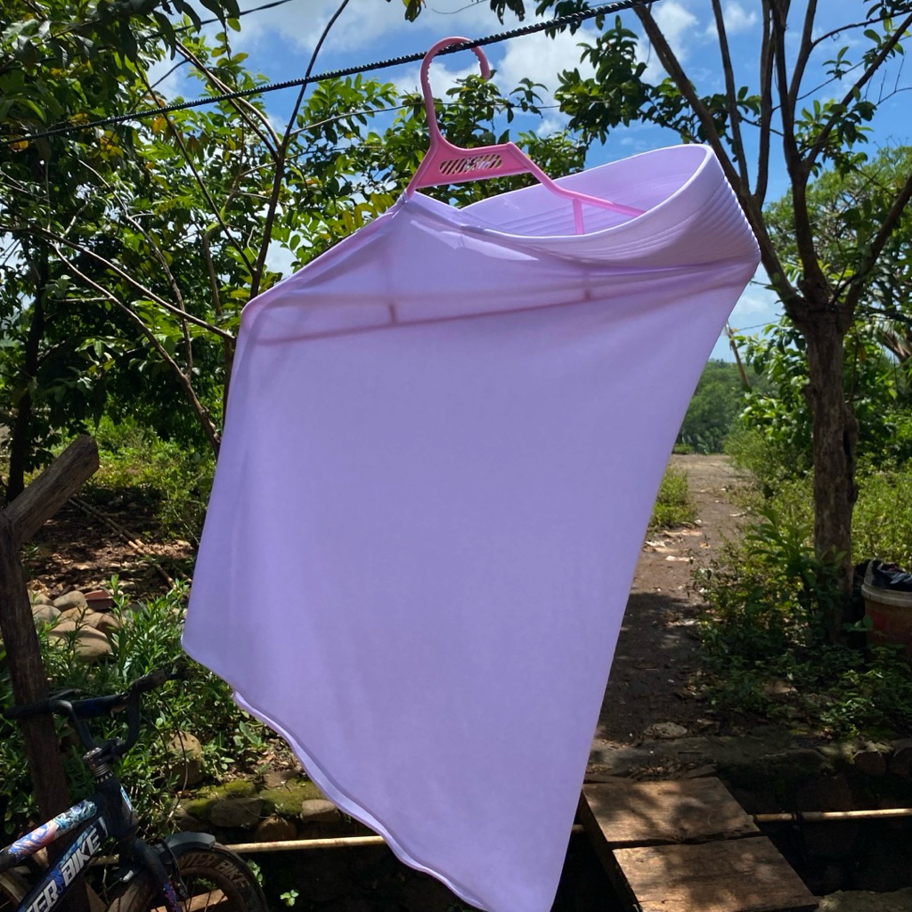 kerudung bergo putih