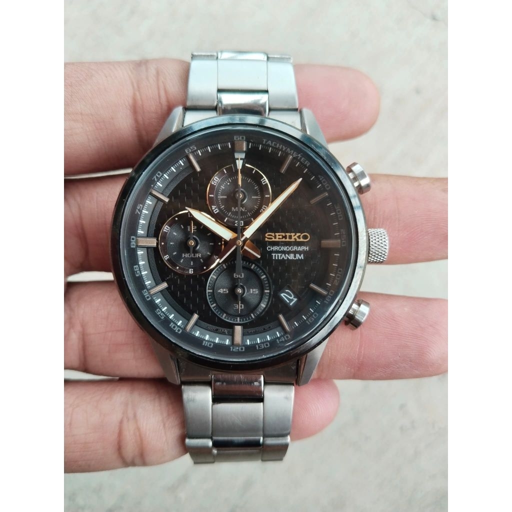 Seiko Chronograph SSB391P1 Black Dial Titanium