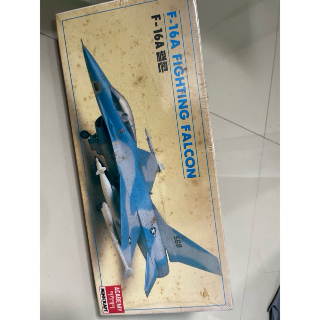 Model Kit Pesawat F-16A Fighting Falcon 1/72 - Academy Minecraft