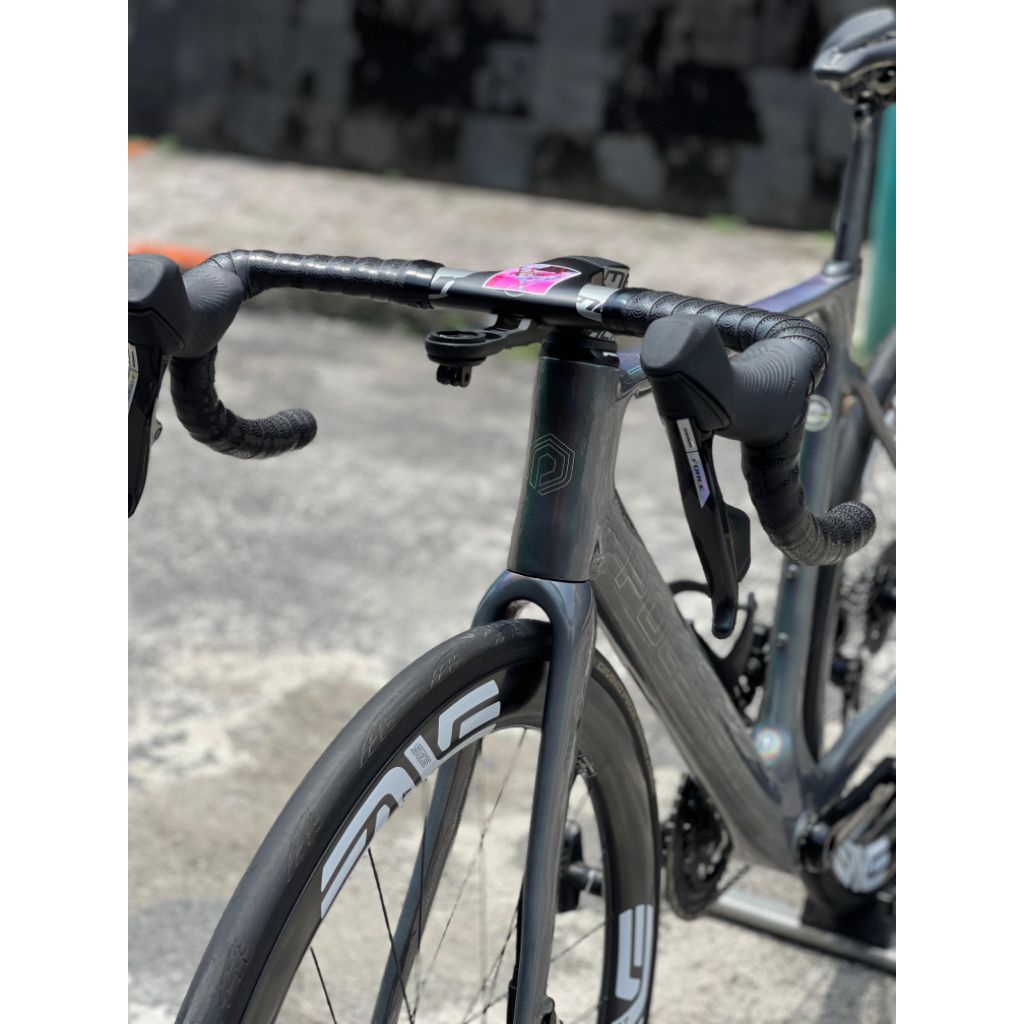 frameset polygon helios A9x size medium
