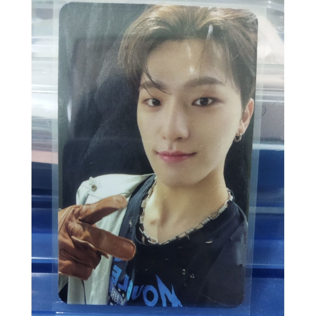 Photocard dino seventeen FTS pioneer.