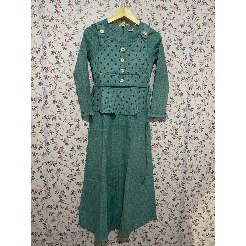 PR3LOV3 BY GEMBUL GAMIS WANITA HIJAU TOSCA MOTIF POLKADOT OOTD HIJAB