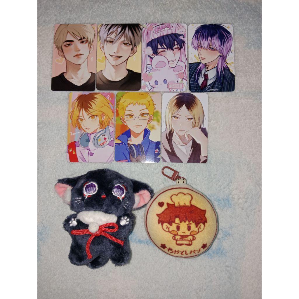 photocard pc fanmerch fn haikyuu bluelock tokrev boneka plush fanmerch scaracat genshin impact plush