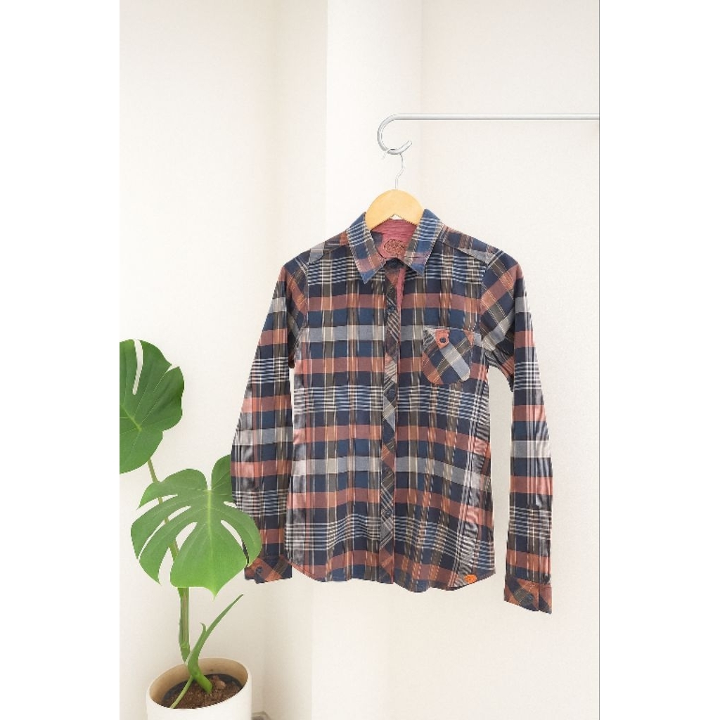 Preloved Story  - Ori Rodeo Kemeja Atasan Wanita Kotak Kotak Navy Oren