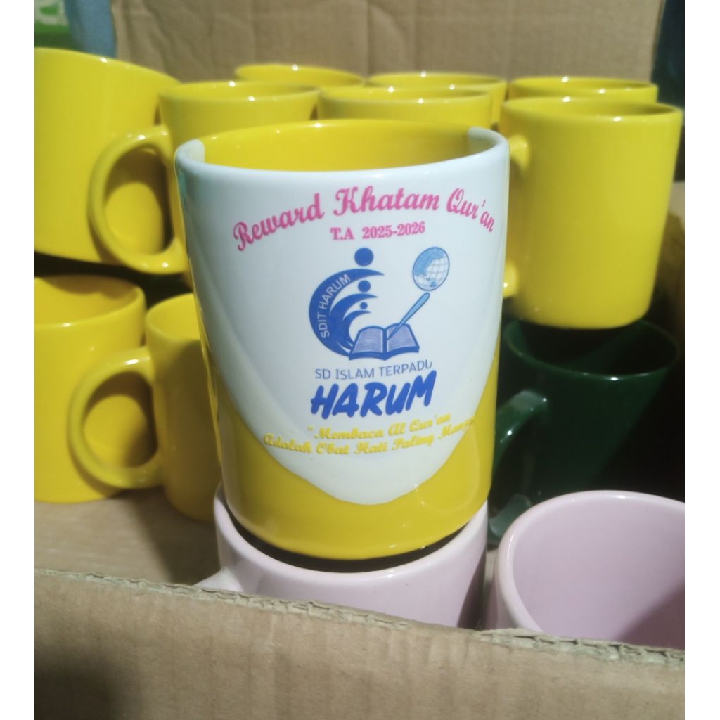 (souvenir)custom mug/gelas/cangkir keramik,sovenir aqiqah ,sovenir pernikahan dll.