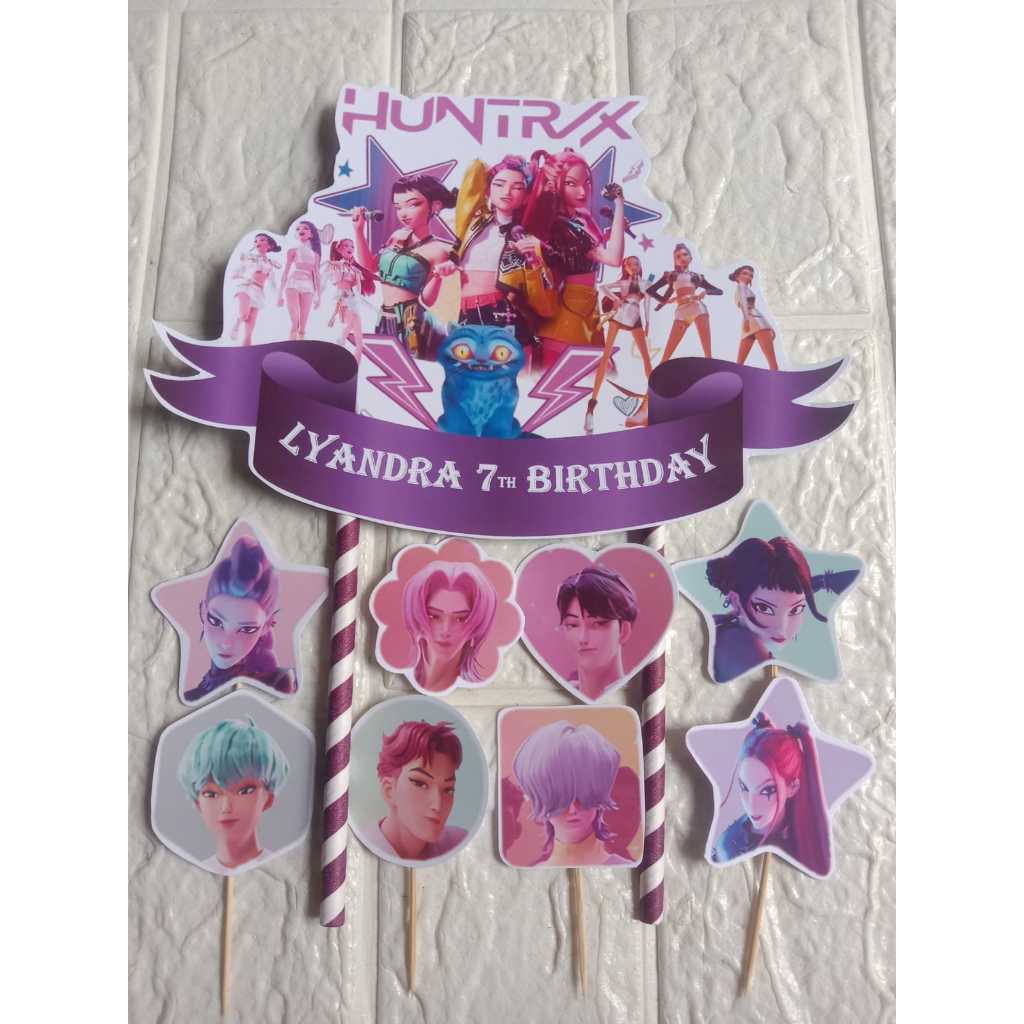 Hiasan kue ulang tahun Kpop Demon Hunter dan  Jumbo, Frozen, Babybus, Capybara free custom nama