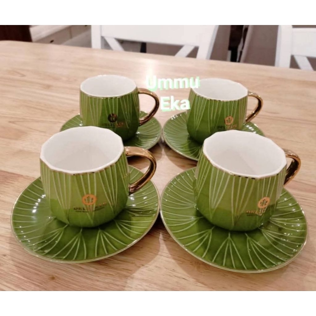 Informa set cangkir tatakan keramik