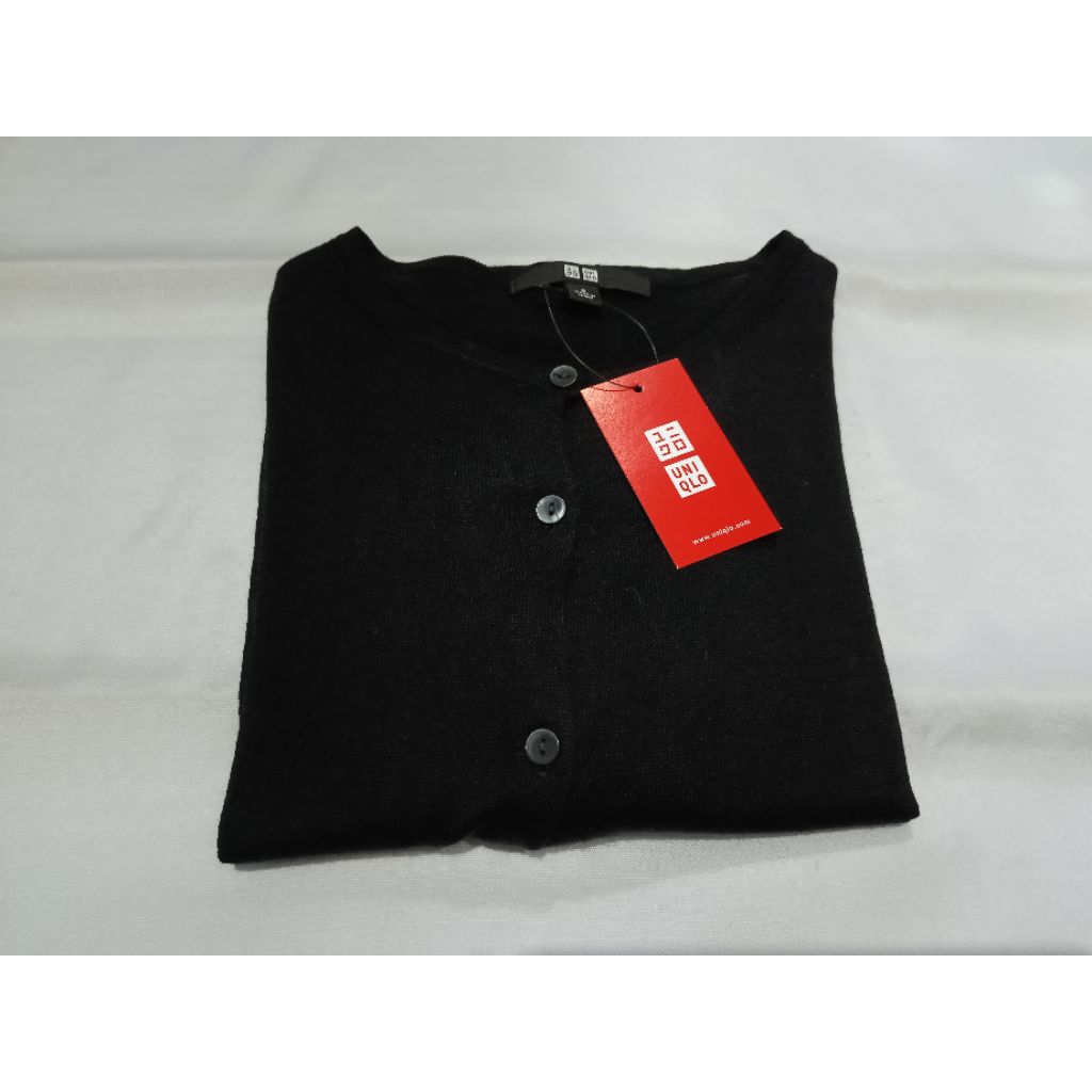 Cardigan uniqlo oneck EXTRA FINE MERINO WOOL size S BLACK