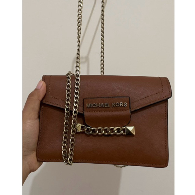 MK karla wristlet chain second