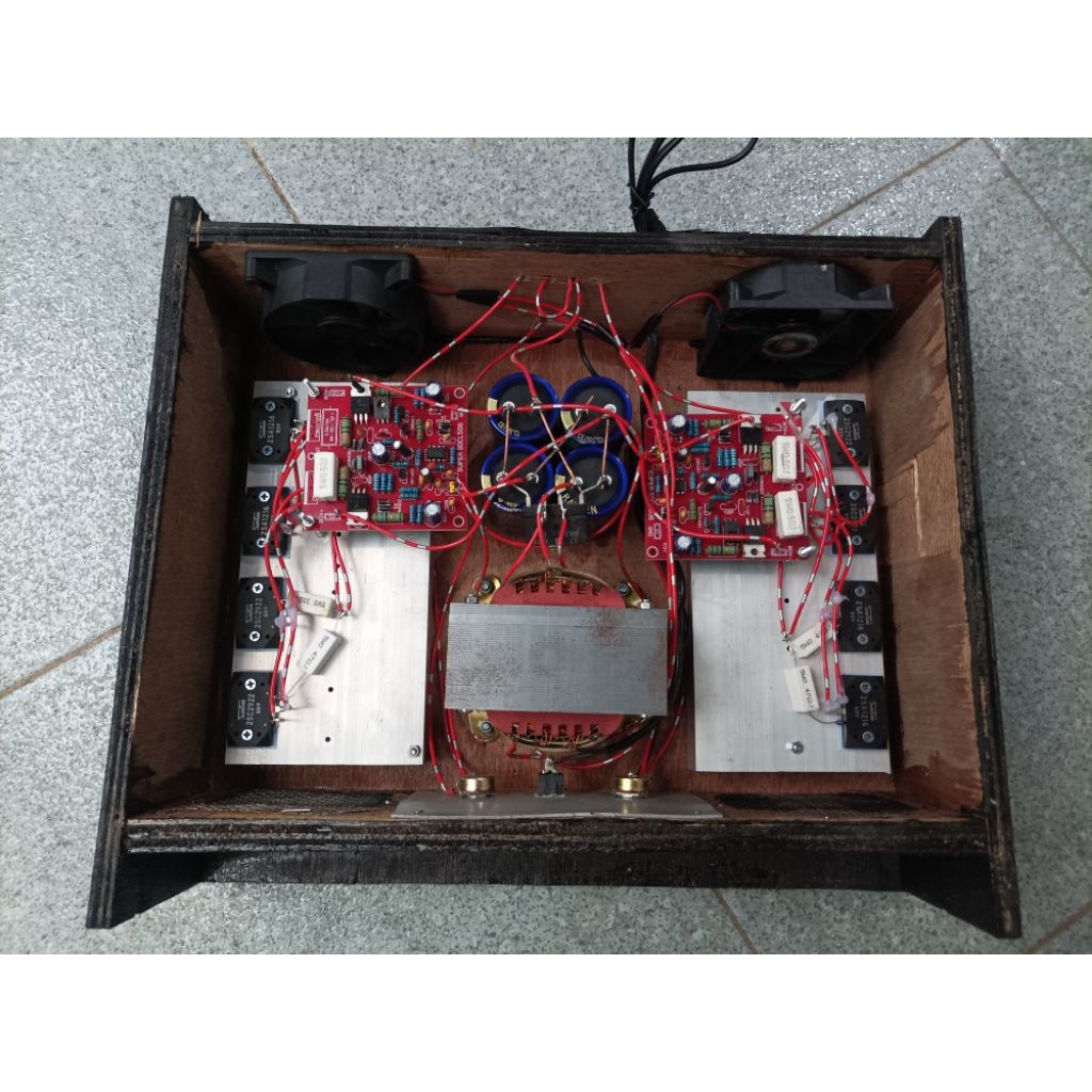 POWER AMPLIFIER 10A STEREO RAKITAN