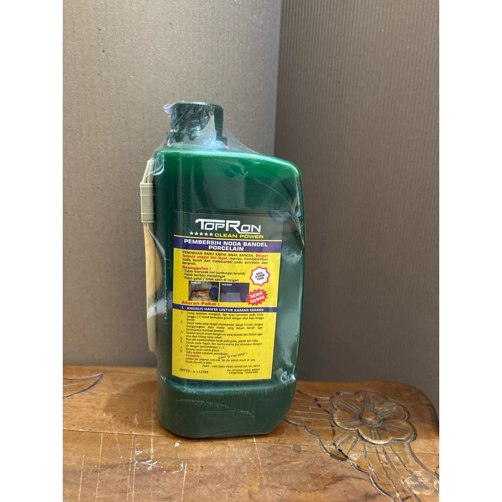 Topron pembersih kamar mandi