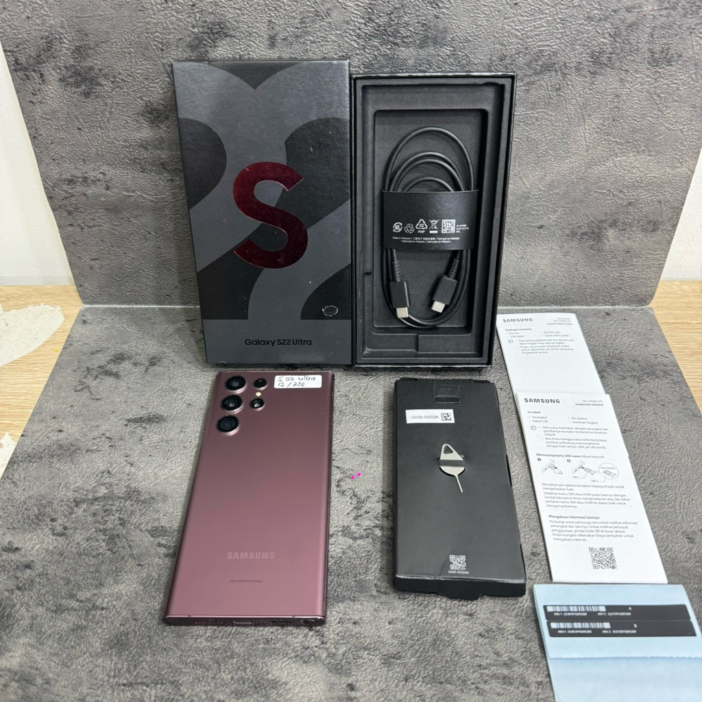 Samsung Galaxy S22 Ultra 12/256gb Fullset Second Garansi Resmi