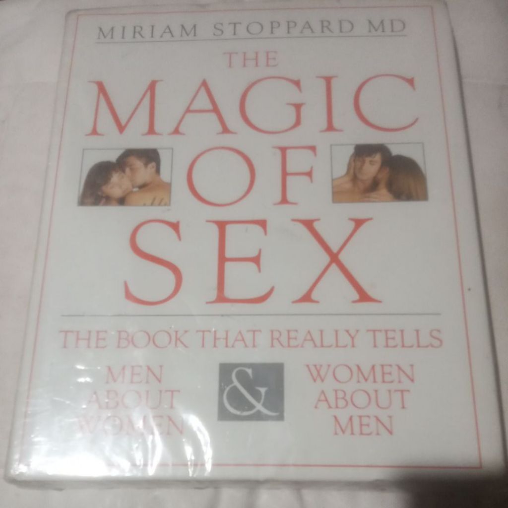Buku Bekas.(Ori). The Magic of Sex.(The Book That Really Tells Men about Women & Women about Men). O
