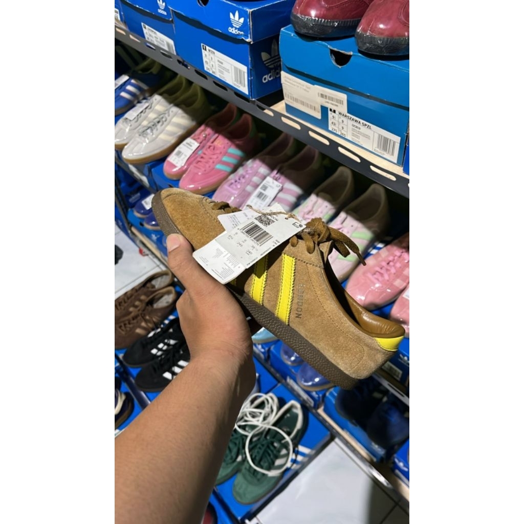 Adidas City Series London Brown