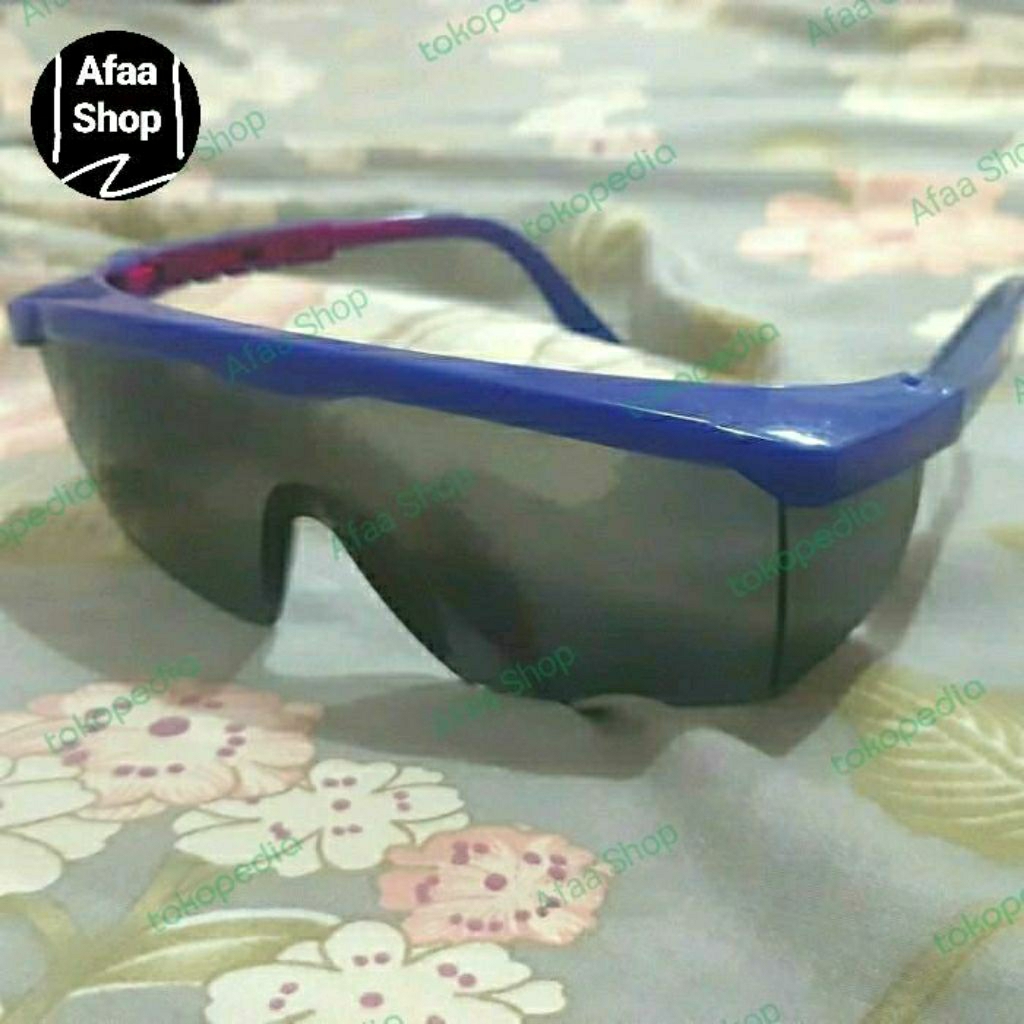 Kacamata las welder hitam safety proyek