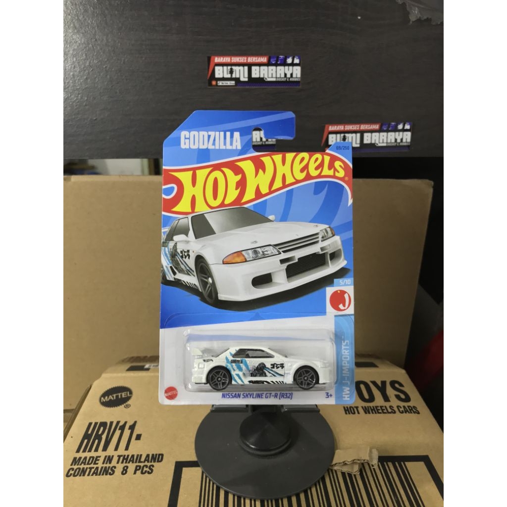 Hot Wheels Nissan Skyline R32 Godzilla Putih