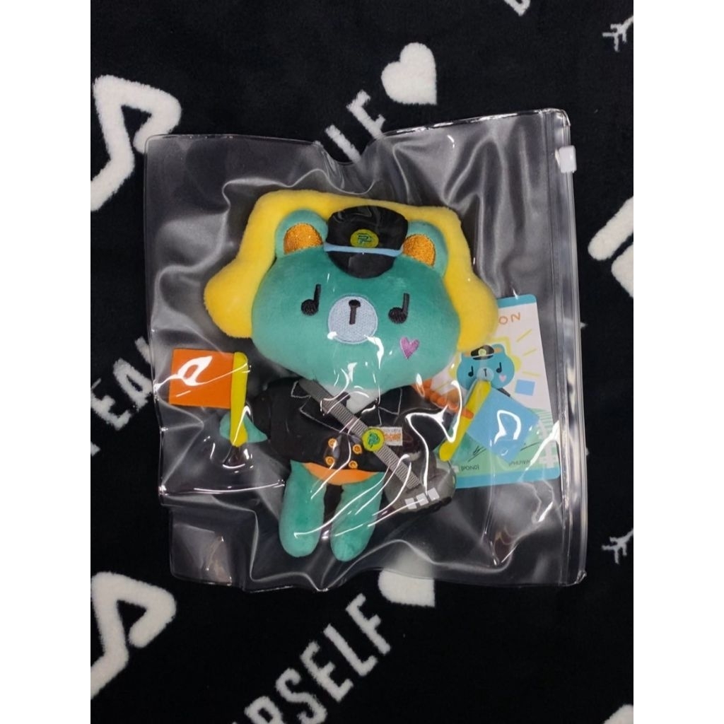 [READY STOCK] WTS GMMTV DOLL KEYCHAIN DOLL MASCOT GMMTV PERMPOON POLCASAN WESLEY LYKYOU LOOK KHUNNOO