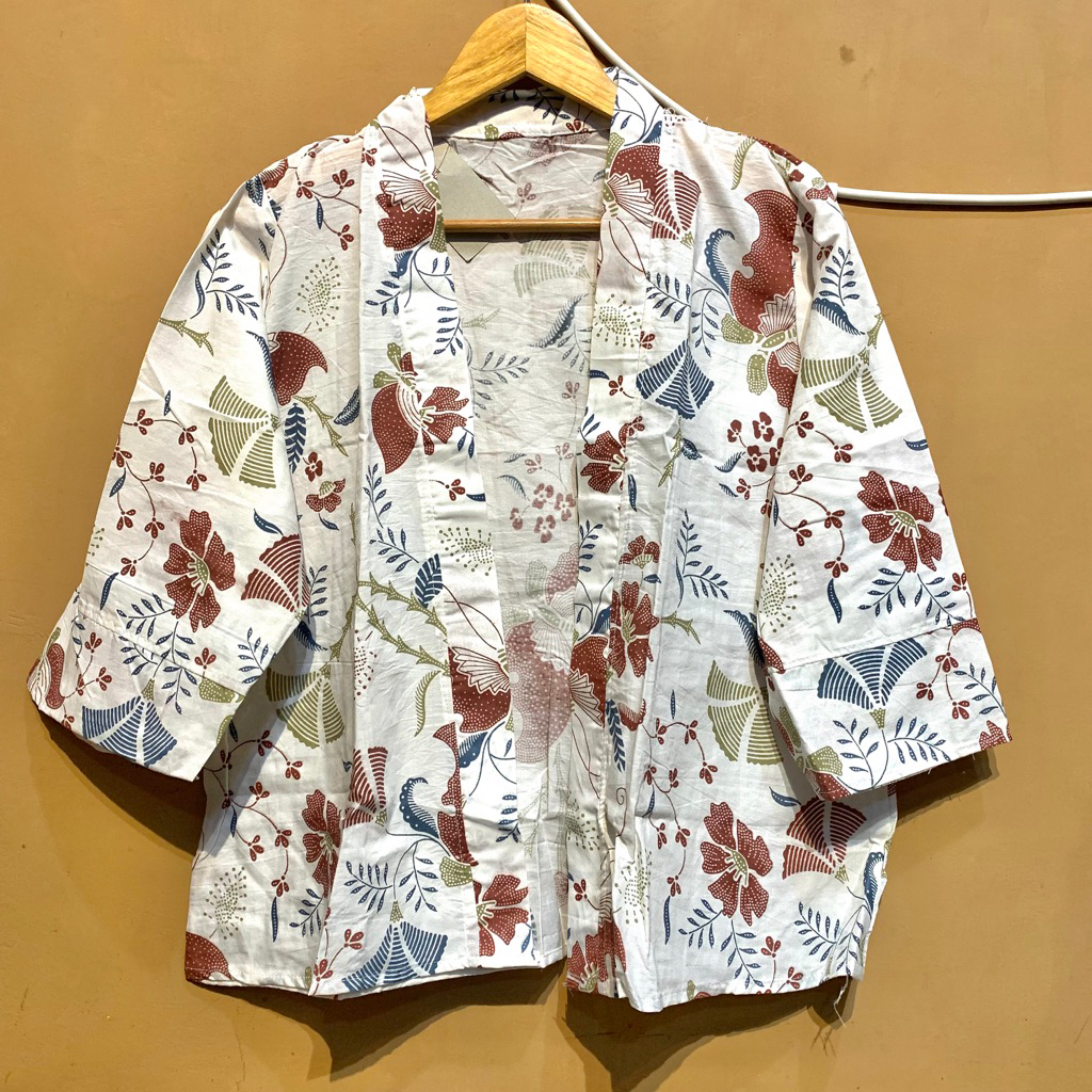 Cardigan Lengan Panjang Dewasa Outer Batik Motif Kipas Outer Katun
