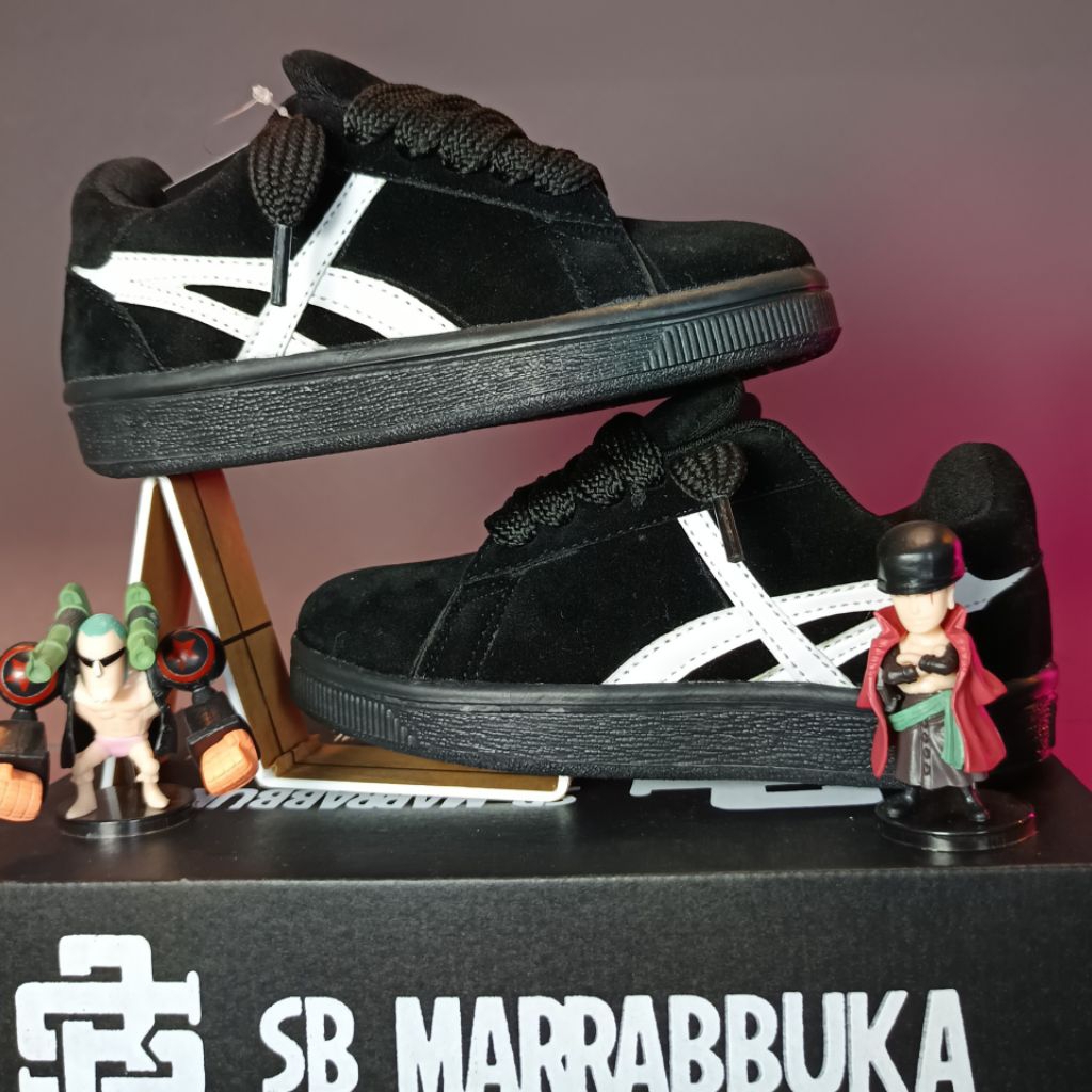 Sepatu Sneakers Casual Suede XL TKTM Unisex Laki-laki Perempuan Anak Remaja Dewasa Model Tali serutt