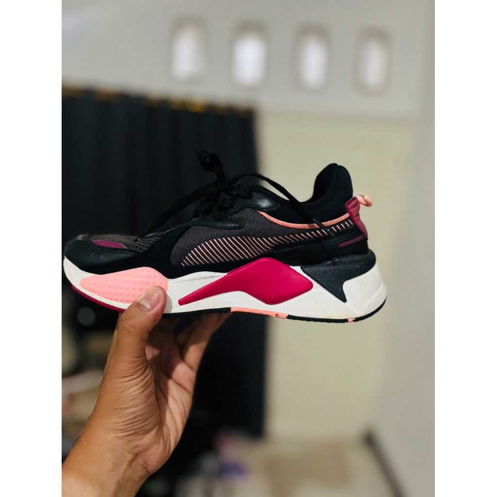 sepatu puma wanita running system