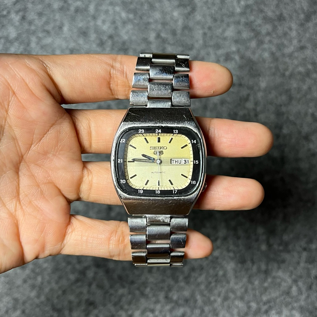 Jam tangan seiko 5 antik  second original