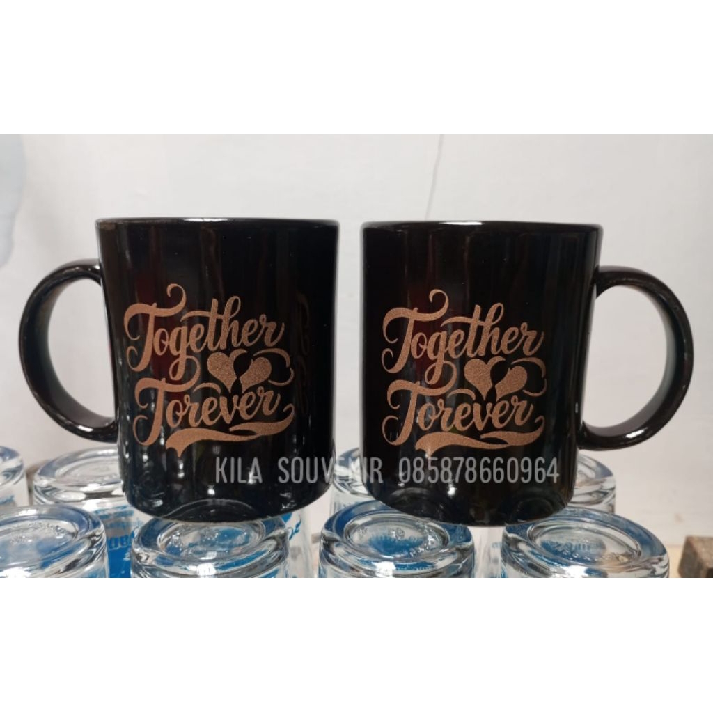 Mug hitam sablon